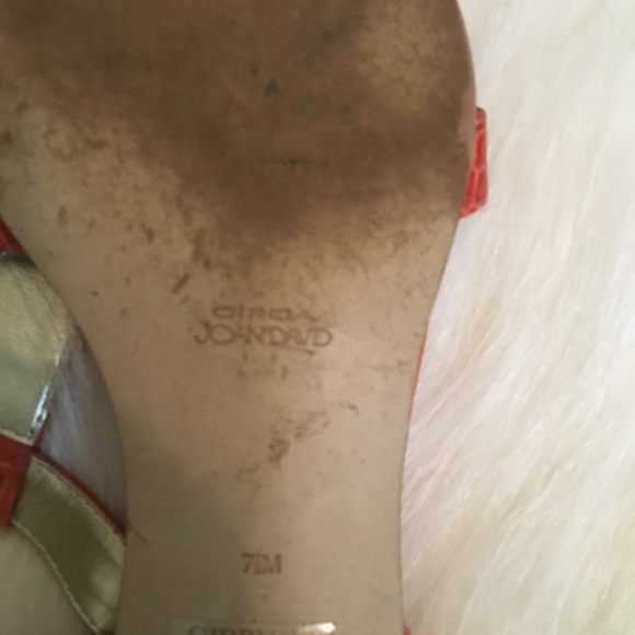 Circa Joan and David Sandals - Picture 7 of 7